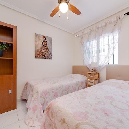 Urb Vinamar Apartment Torrevieja Ngoại thất bức ảnh