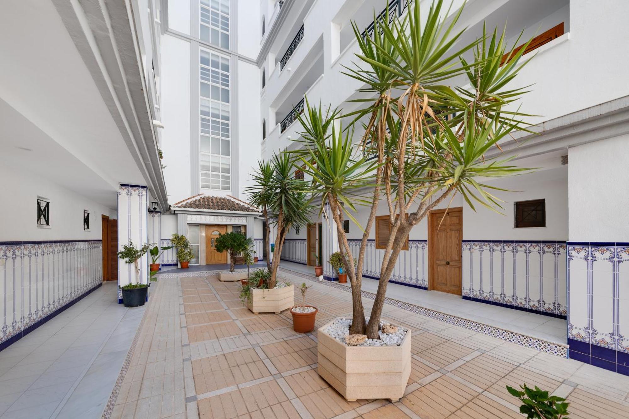 Urb Vinamar Apartment Torrevieja Ngoại thất bức ảnh